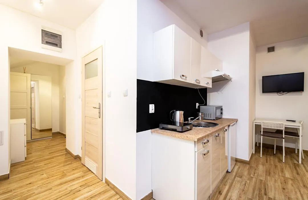 RentPlanet - Studio Mazowiecka-1